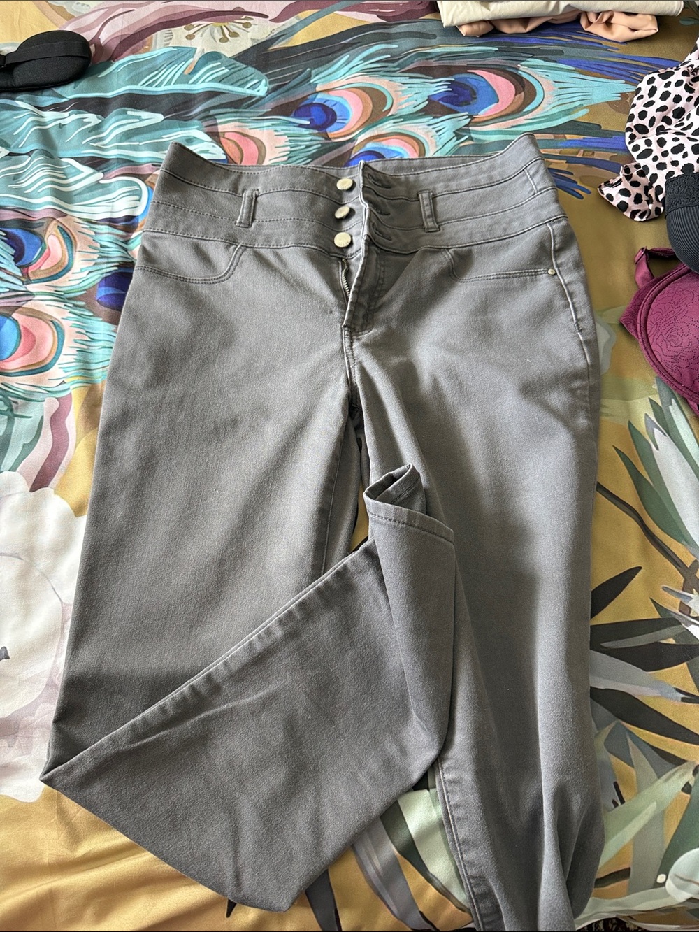 refuge High-Waist Gray Skinny Jeans with Button Fly
